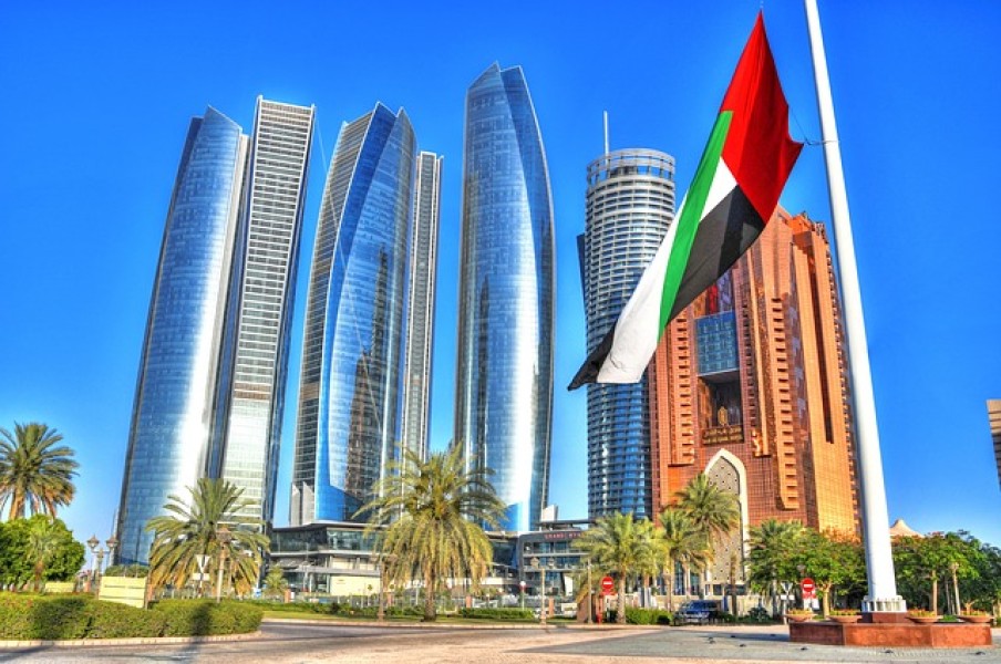 Luxury Dubai & Maldives
